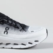 On Running Cloudtilt Black/Ivory - الصورة 8
